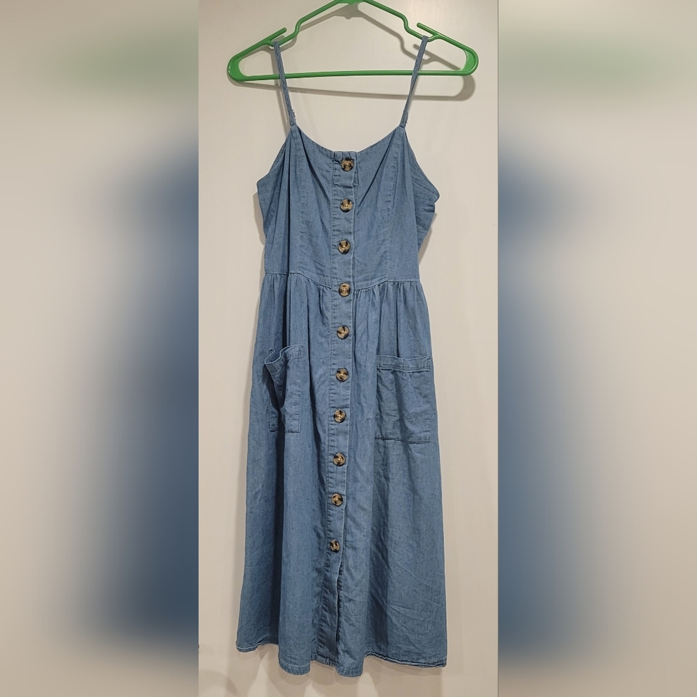 NWOT dress with pockets